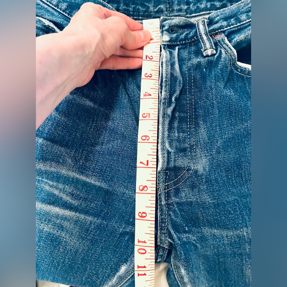 Chimala Distressed Cropped Blue Jeans - Picture 9 of 9